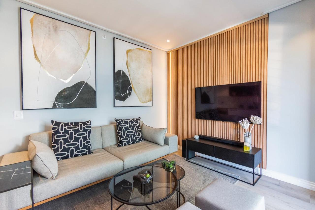 Apartment Luxury At 16 On Bree