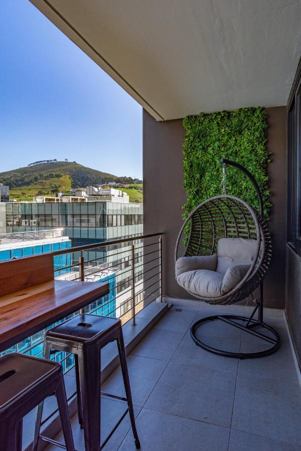 Apartment Luxury At 16 On Bree
